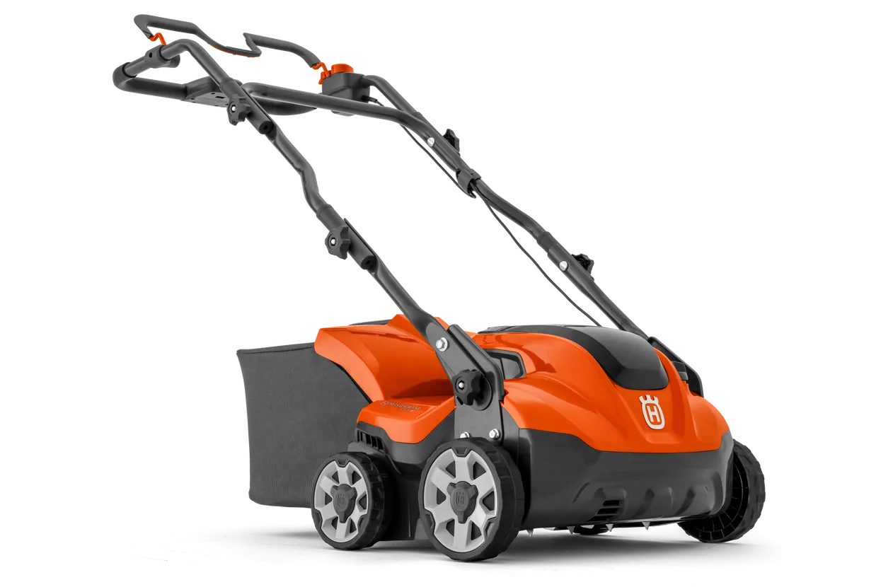 Husqvarna S 138i mit Akku und Ladegerät